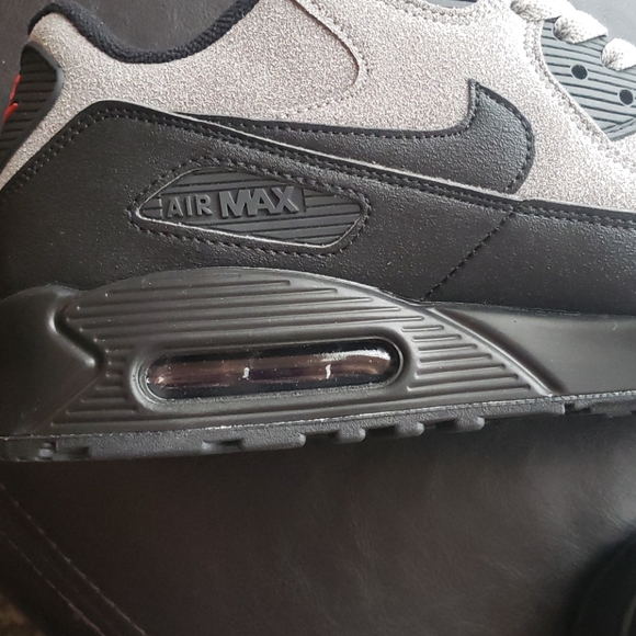 Air max - Picture 3 of 4